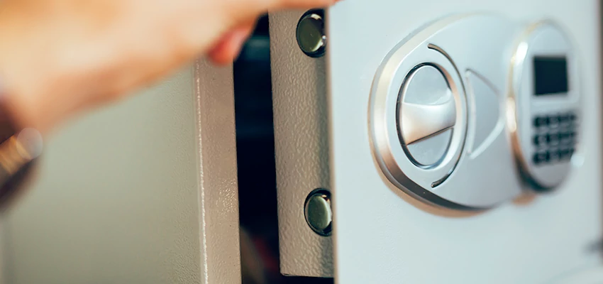 Fingerprint Safe Openers in El Rio, CA